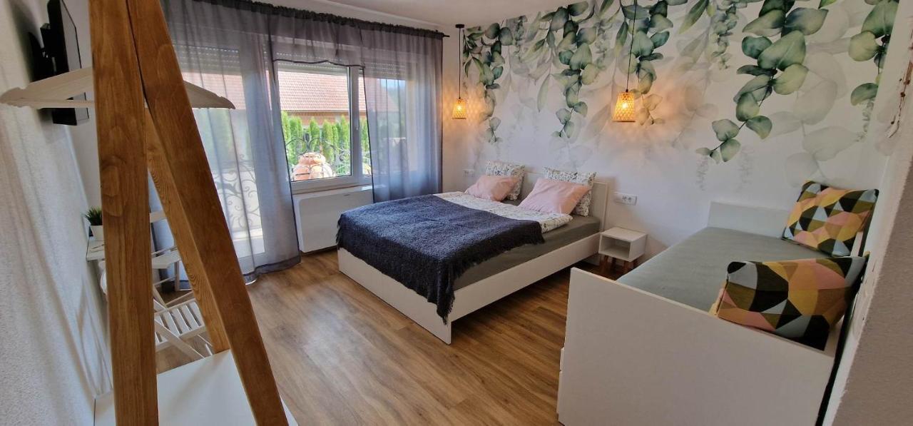 Hotel Samarin Črnomelj 외부 사진